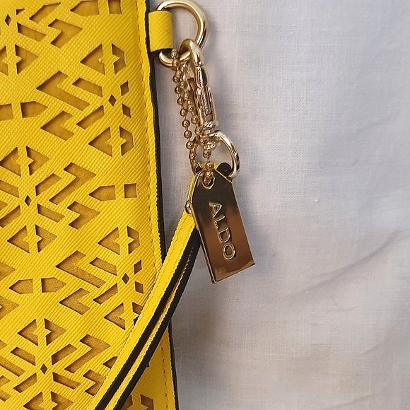SOLD - Aldo Like-New Yellow Bag / Clutch - Picture 3 of 6